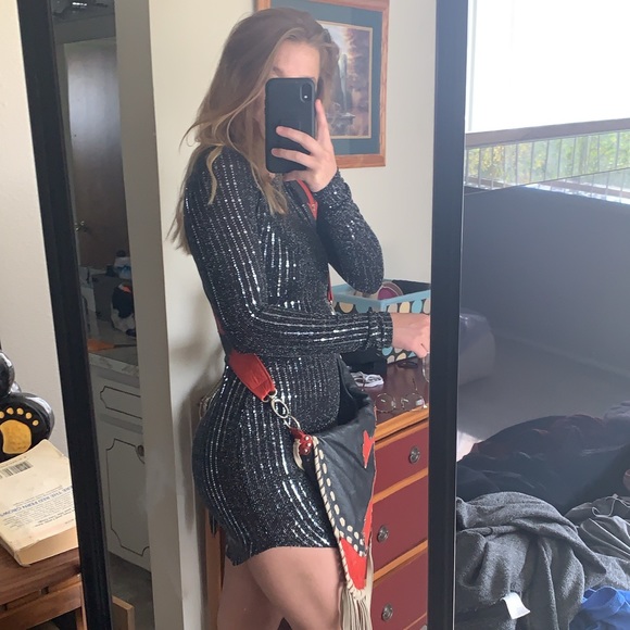 Sparkly body con dress - Picture 4 of 4